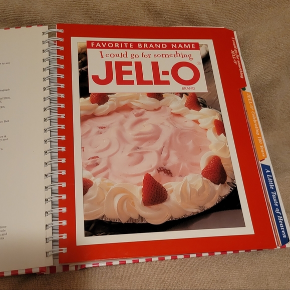 Vintage Jell-O Brand Collection - 3 Cookbooks in 1 - Picture 3 of 6